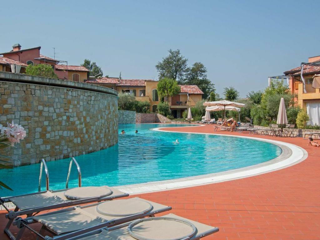 Resort Borgo Del Torchio Manerba del Garda Zewnętrze zdjęcie